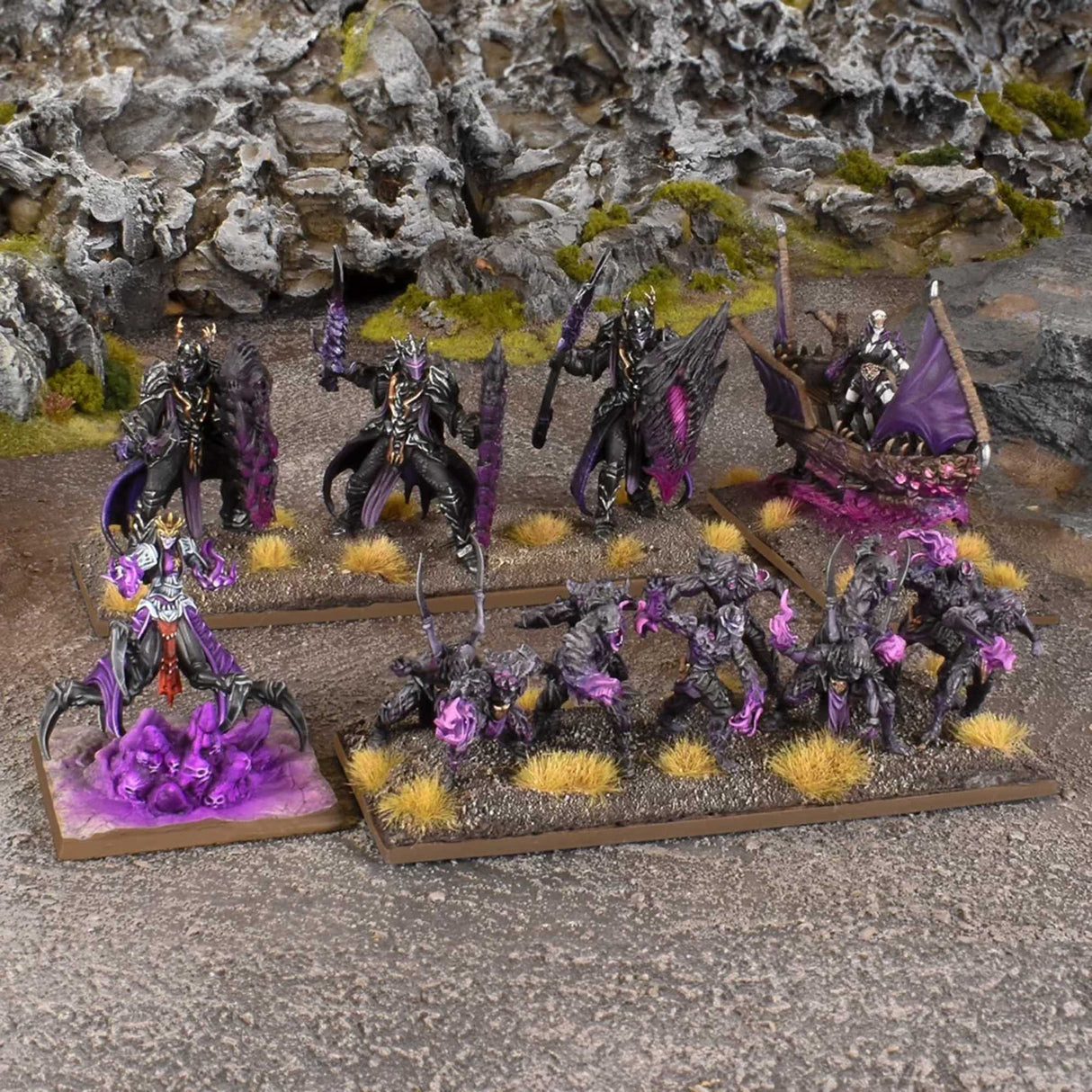 Kings of War: Champions - La'theal Voidheart Company Box