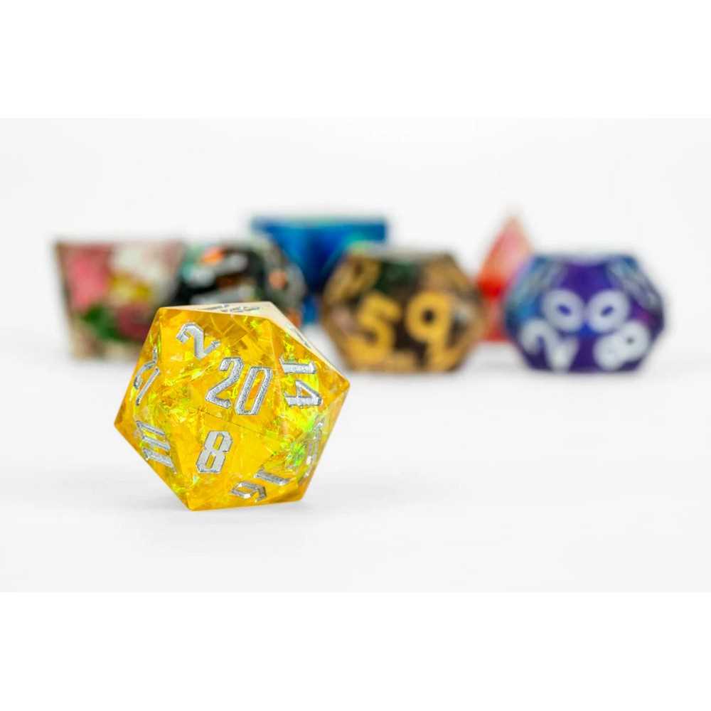 FanRoll Mystery Misfit Sharp Edge Resin Polyhedral Dice Set Display